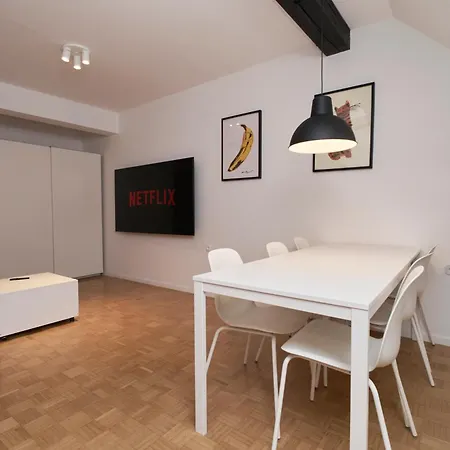 Dragon Apartament